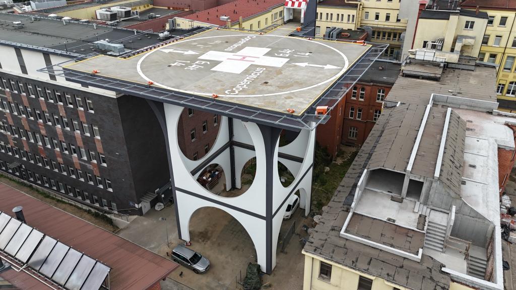 Lądowisko dla śmigłowców w Copernicus PL Sp z o.o. w Gdańsku
